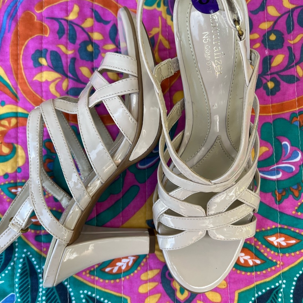 Naturalizer Cream Patent Strappy Slingback Block Heels Ky Derby